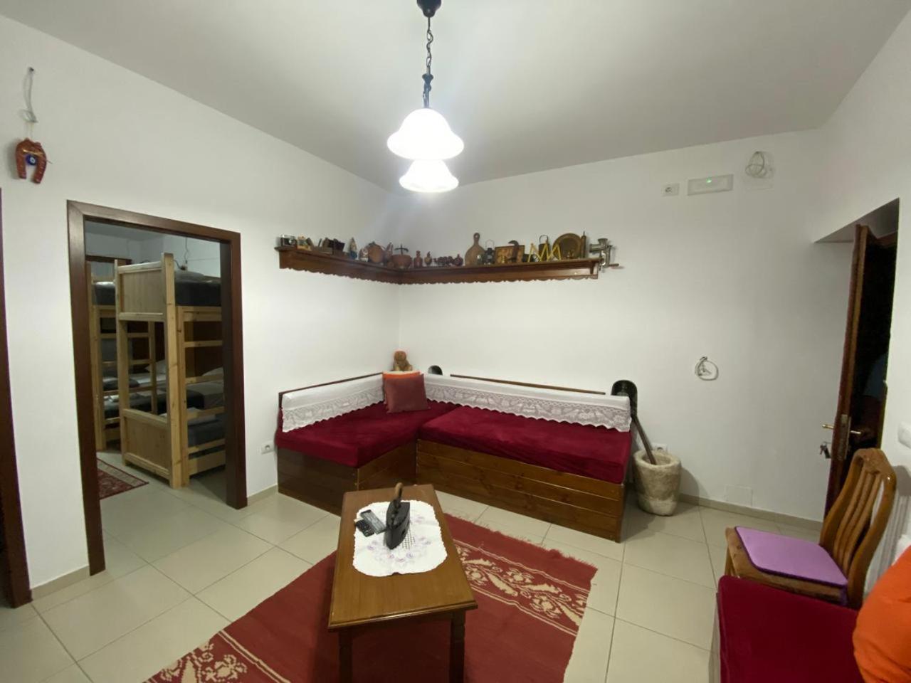 Cico Hostel &Private Room Gjirokaster Exterior photo